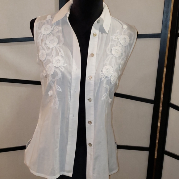 Blouse - Picture 1 of 6